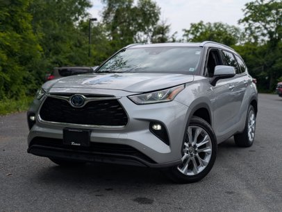 Used 2023 Toyota Highlander Limited