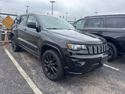 Used 2020 Jeep Grand Cherokee Altitude