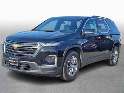 Used 2022 Chevrolet Traverse LT