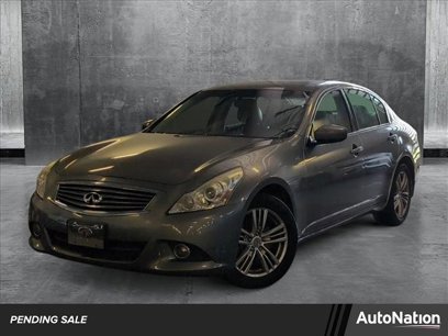 Used 2013 INFINITI G37 x w/ Premium Pkg