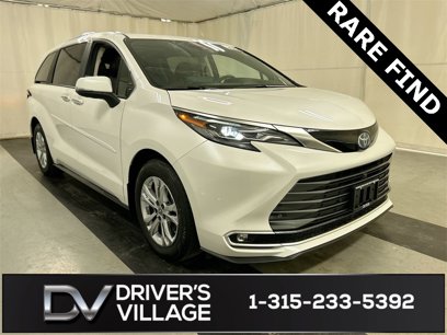 Used 2024 Toyota Sienna Platinum