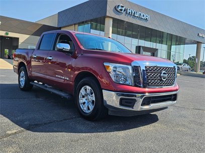 Used 2018 Nissan Titan SV