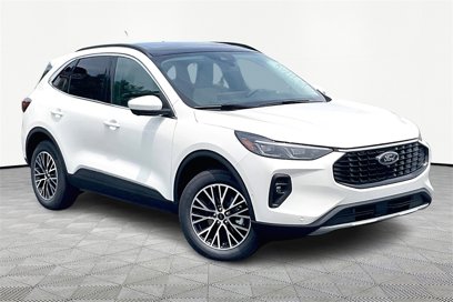 New 2024 Ford Escape SE w/ PHEV Premium Package