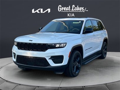 Used 2025 Jeep Grand Cherokee Altitude