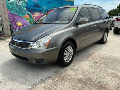 Used 2012 Kia Sedona LX