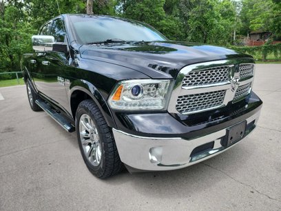 Used 2014 RAM 1500 Laramie w/ Convenience Group