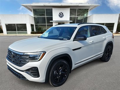 Used 2025 Volkswagen Atlas Cross Sport SEL R-Line