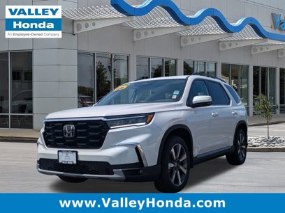 Certified 2025 Honda Pilot Touring