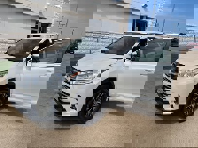 Used 2018 Toyota Highlander LE