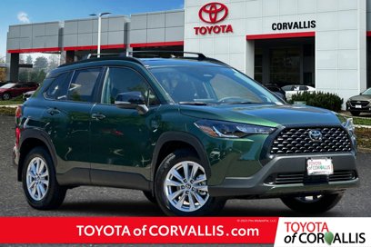 New 2025 Toyota Corolla Cross LE w/ Moonroof Package