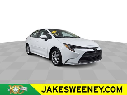 Used 2025 Toyota Corolla LE