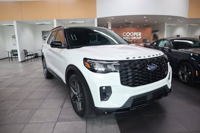 New 2025 Ford Explorer ST w/ Sun And Sound Package