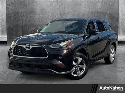 Used 2020 Toyota Highlander LE