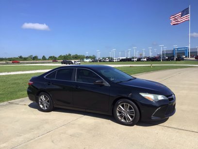 Used 2016 Toyota Camry SE