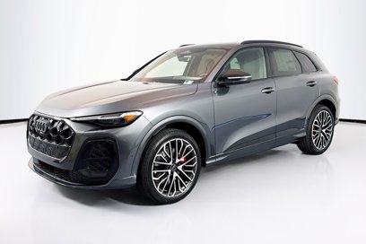 New 2025 Audi SQ5 Premium Plus