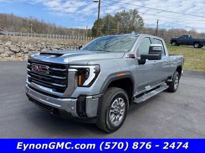 New 2025 GMC Sierra 2500 SLT w/ SLT Premium Package
