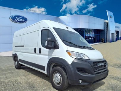 Used 2025 RAM ProMaster 2500 w/ Convenience Group