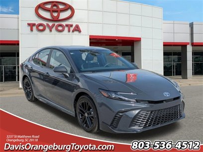 Used 2025 Toyota Camry SE