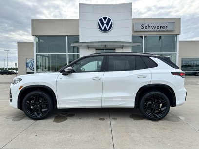 New 2025 Volkswagen Tiguan SE R-Line