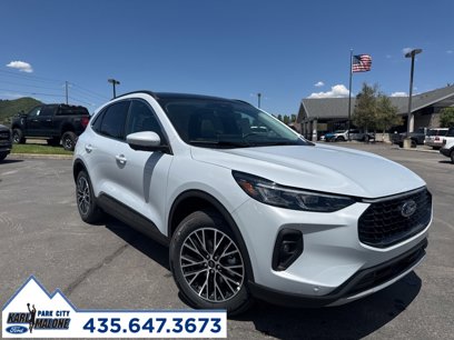New 2025 Ford Escape SE
