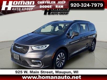 Used 2021 Chrysler Pacifica Touring w/ Cold Weather Group