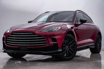 Used 2025 Aston Martin DBX 707