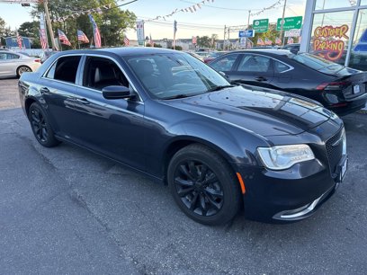 Used 2015 Chrysler 300 Limited w/ Driver Convenience Group