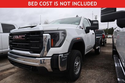 New 2024 GMC Sierra 2500 Pro w/ Convenience Package