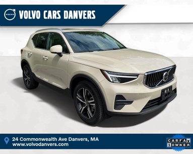 Used 2025 Volvo XC40 B5 Core w/ Protection Package Premier