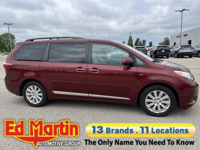 Certified 2017 Toyota Sienna XLE Premium