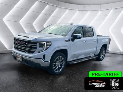 New 2025 GMC Sierra 1500 SLT w/ SLT Premium Package