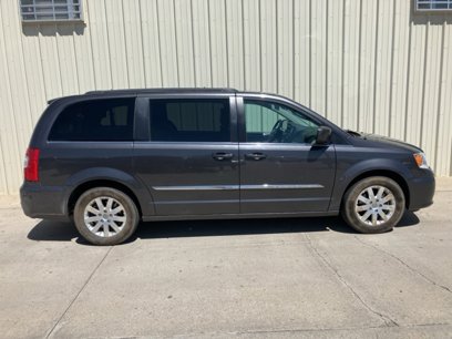 Used 2016 Chrysler Town & Country Touring