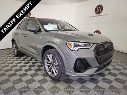 New 2025 Audi Q3 2.0T Premium