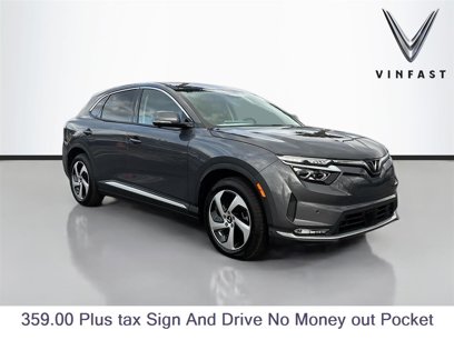 New 2025 VinFast VF 8 Eco
