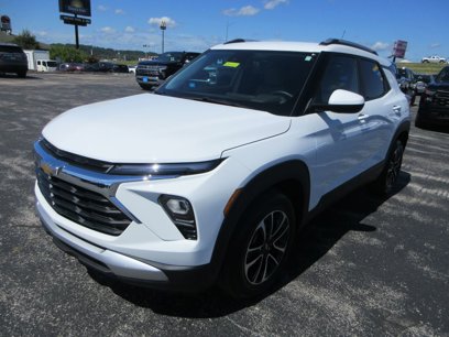 New 2025 Chevrolet TrailBlazer LT w/ LT Cold Weather Package