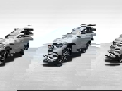 New 2025 Mercedes-Benz GLA 250