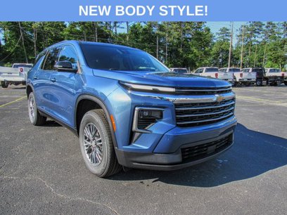 New 2025 Chevrolet Traverse LT w/ Driver Confidence Package
