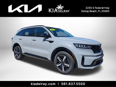 Certified 2022 Kia Sorento EX w/ Panoramic Sunroof Package
