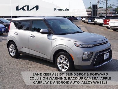Used 2022 Kia Soul LX w/ Technology Package