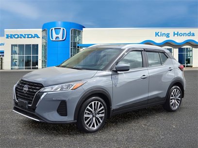 Used 2022 Nissan Kicks SV