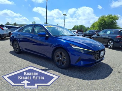 Used 2023 Hyundai Elantra SEL