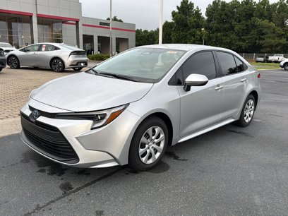 New 2025 Toyota Corolla LE