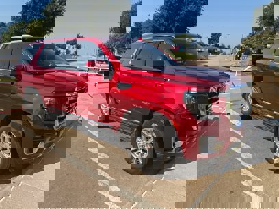 Used 2021 GMC Yukon SLT w/ SLT Premium Package