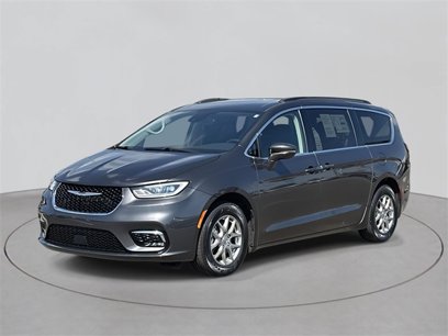 Used 2021 Chrysler Pacifica Touring
