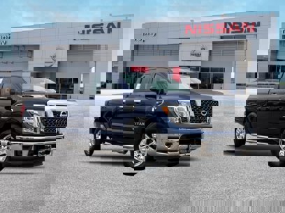 Used 2017 Nissan Titan SV