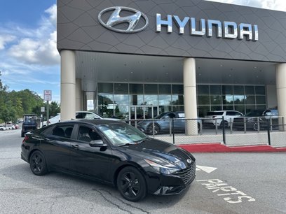 Used 2023 Hyundai Elantra SEL w/ Preferred Accessory Package