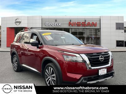 Used 2022 Nissan Pathfinder Platinum w/ Cargo Package