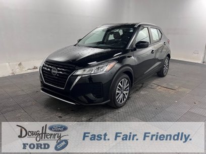 Used 2024 Nissan Kicks SV