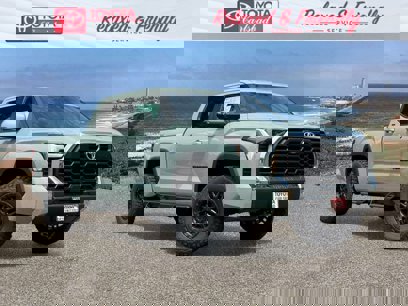 New 2025 Toyota Tundra SR5