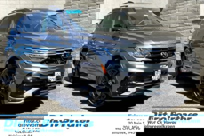 Certified 2023 Volkswagen Tiguan SE R-Line